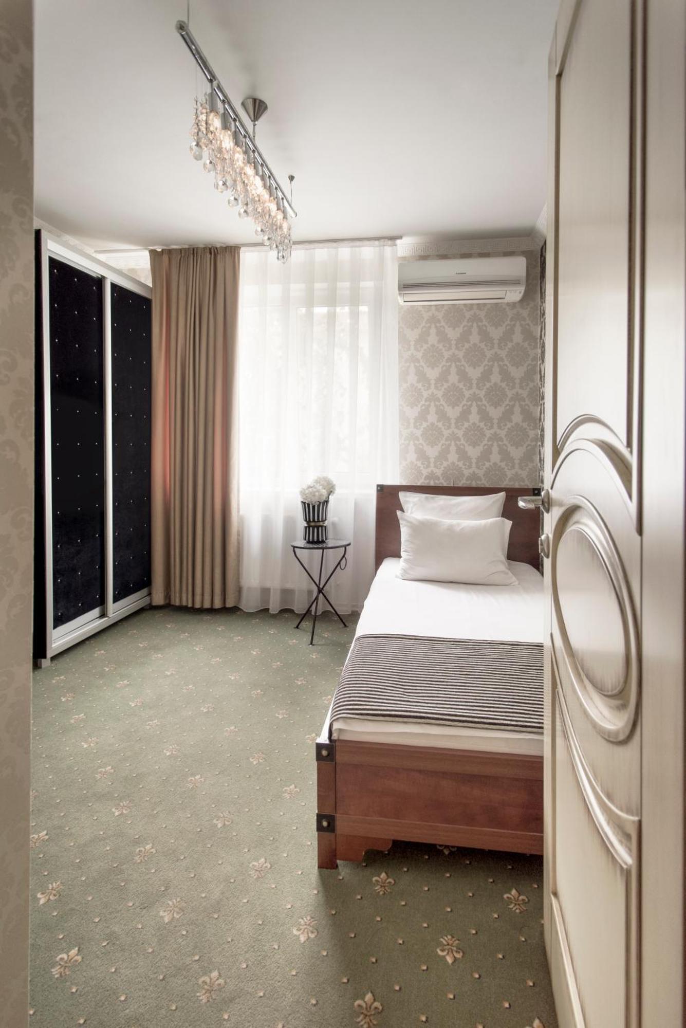 Weekend Boutique Hotel Chişinău Eksteriør billede