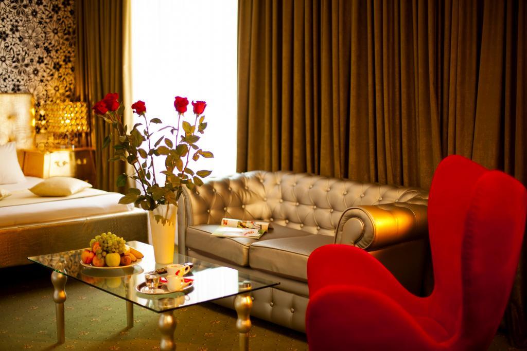 Weekend Boutique Hotel Chişinău Eksteriør billede