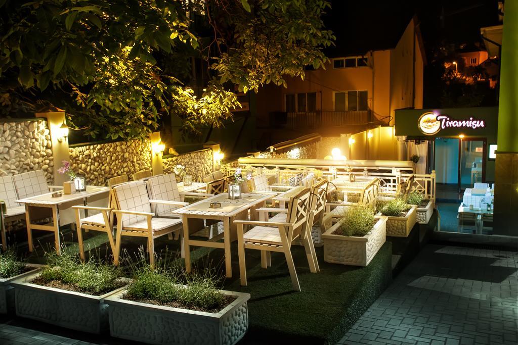 Weekend Boutique Hotel Chişinău Eksteriør billede