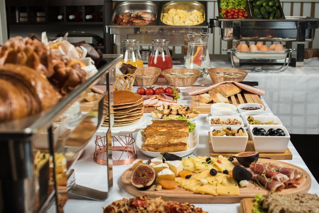 Weekend Boutique Hotel Chişinău Eksteriør billede