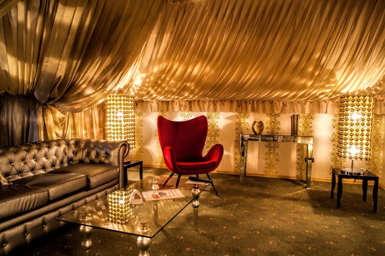 Weekend Boutique Hotel Chişinău Eksteriør billede